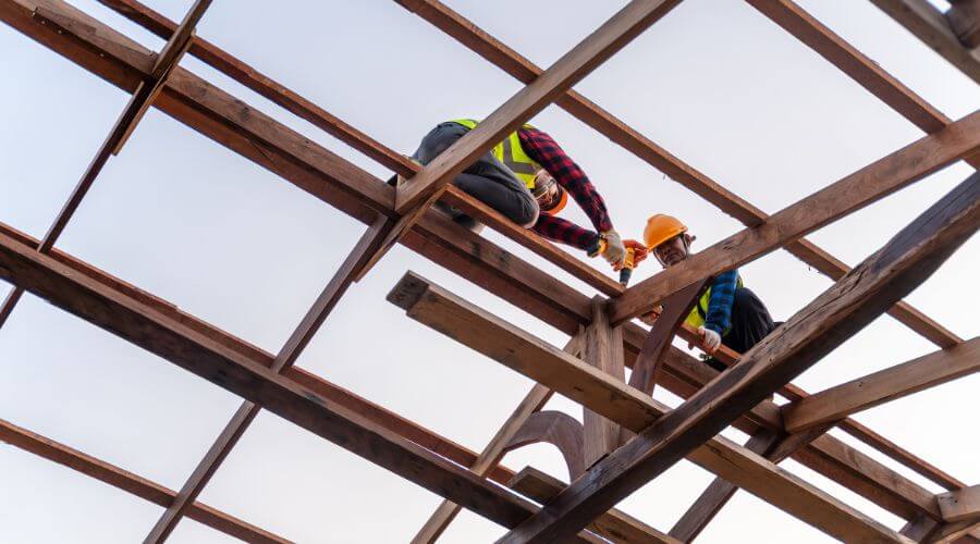 Expert Emergency Roof Repairs services in Croswell, MI